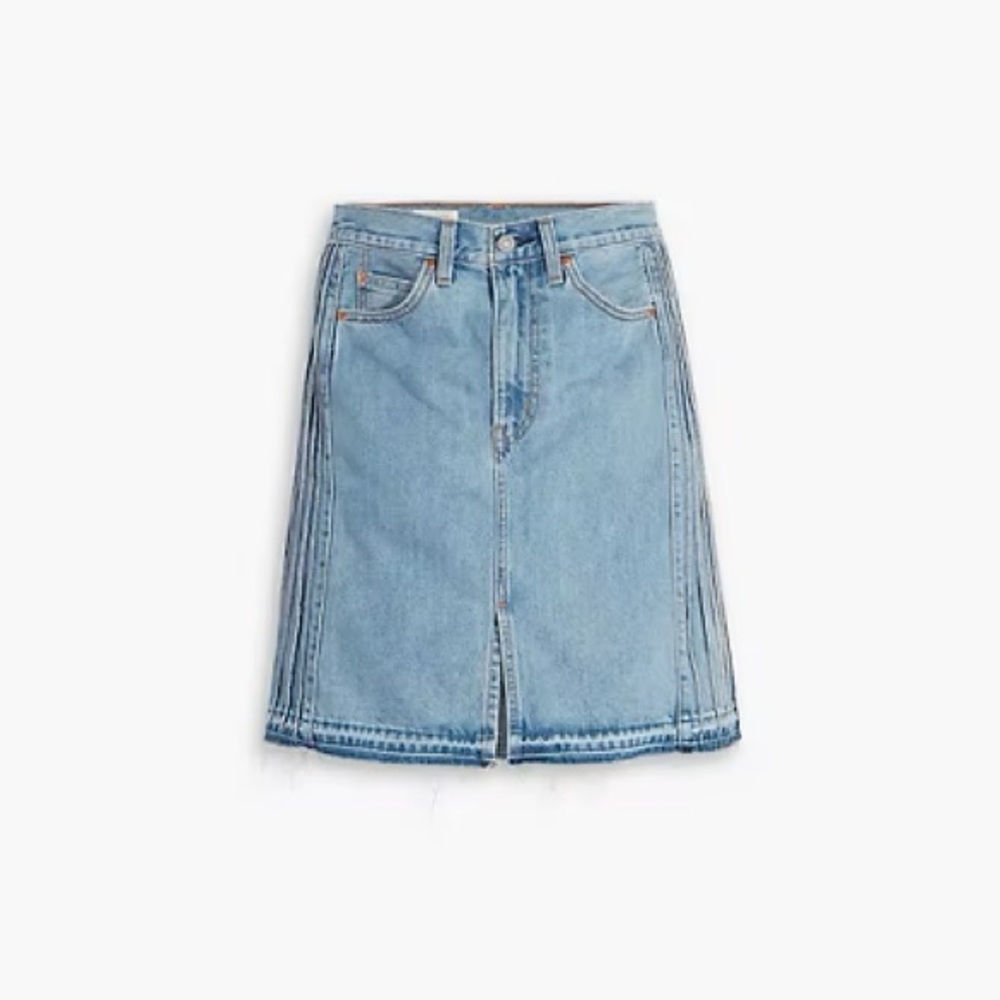 Levi’s Midi Denim Skirt